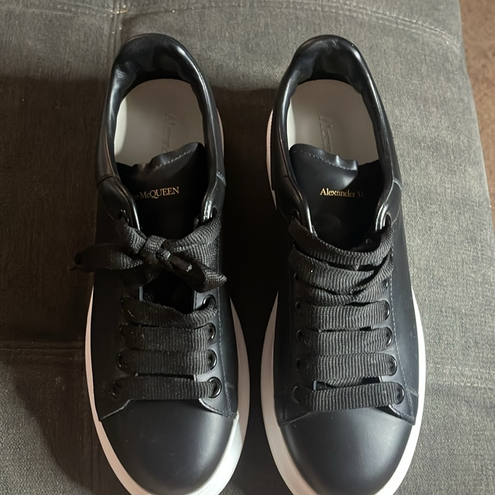 EUC Alexander McQueen Oversized Sneakers Size 38.5